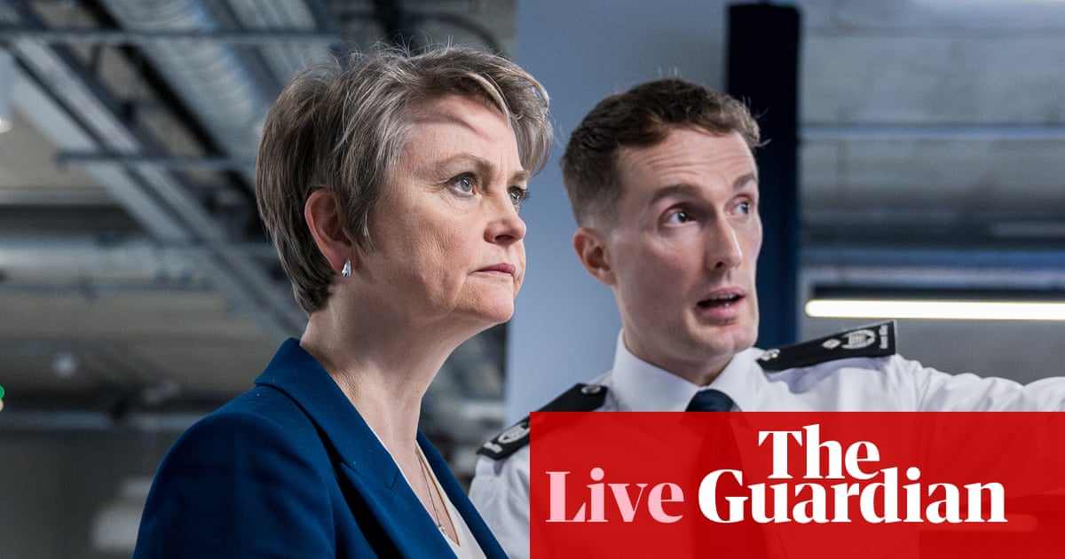 Minister defends plan to broadcast footage of deportation of illegal workers – UK politics live