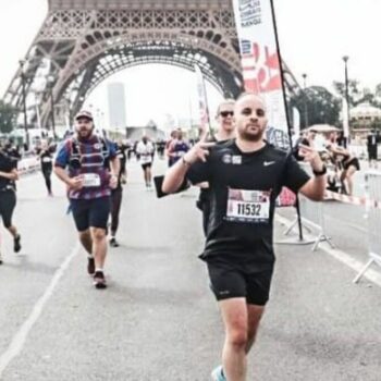 « Mon seul but, c’est de finir » : le pari de Bernard, coureur débutant, avant son semi-marathon de Paris