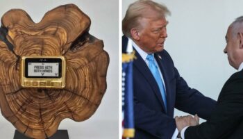 Netanyahu regala a Trump un 'busca' de oro como los que usaron en el ataque a Hizbolá