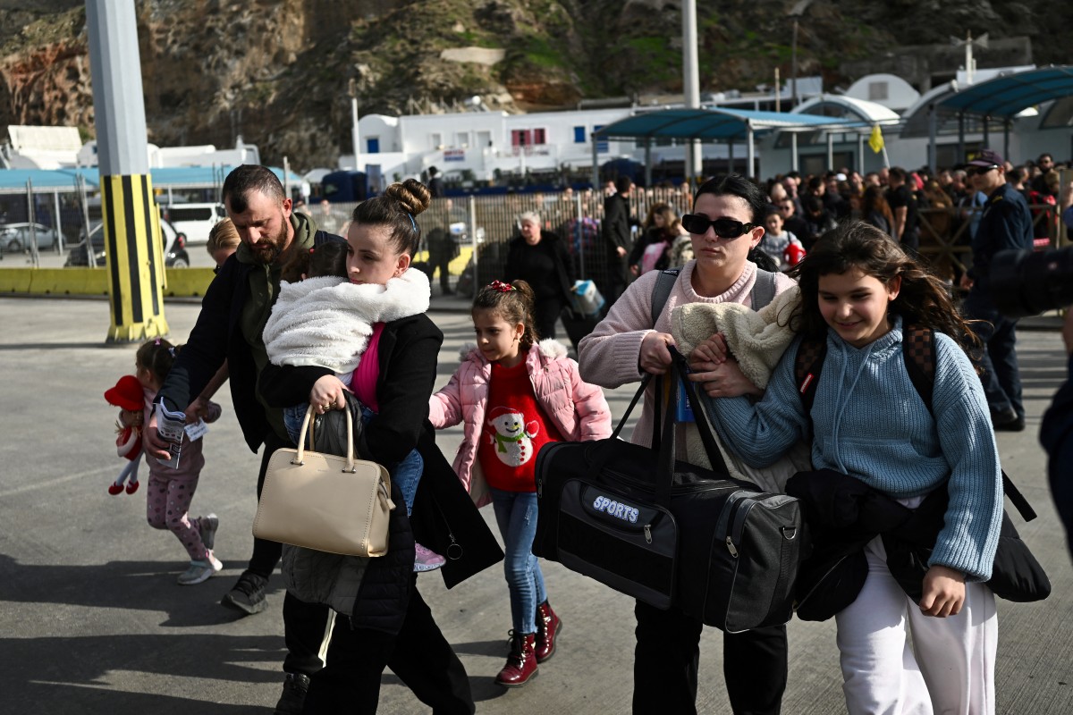 Nouveaux séismes: 6.000 personnes quittent l'archipel de Santorin