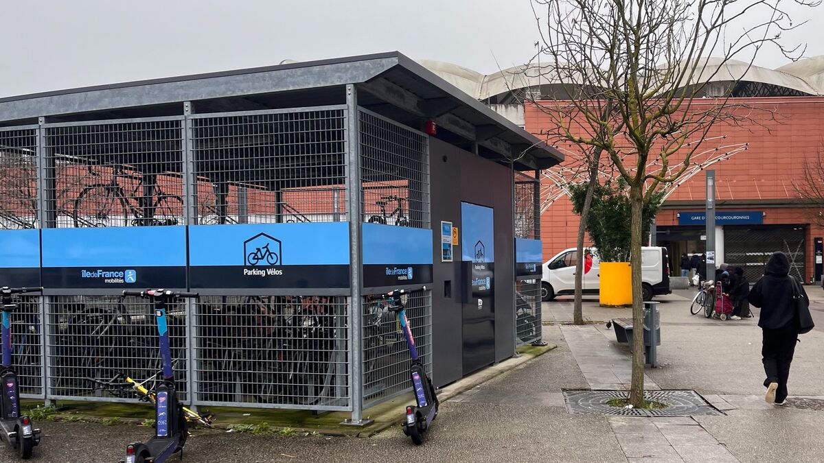 Parkings à vélos dans les gares du RER D : « Le compte n’y est pas », selon une association d’usagers