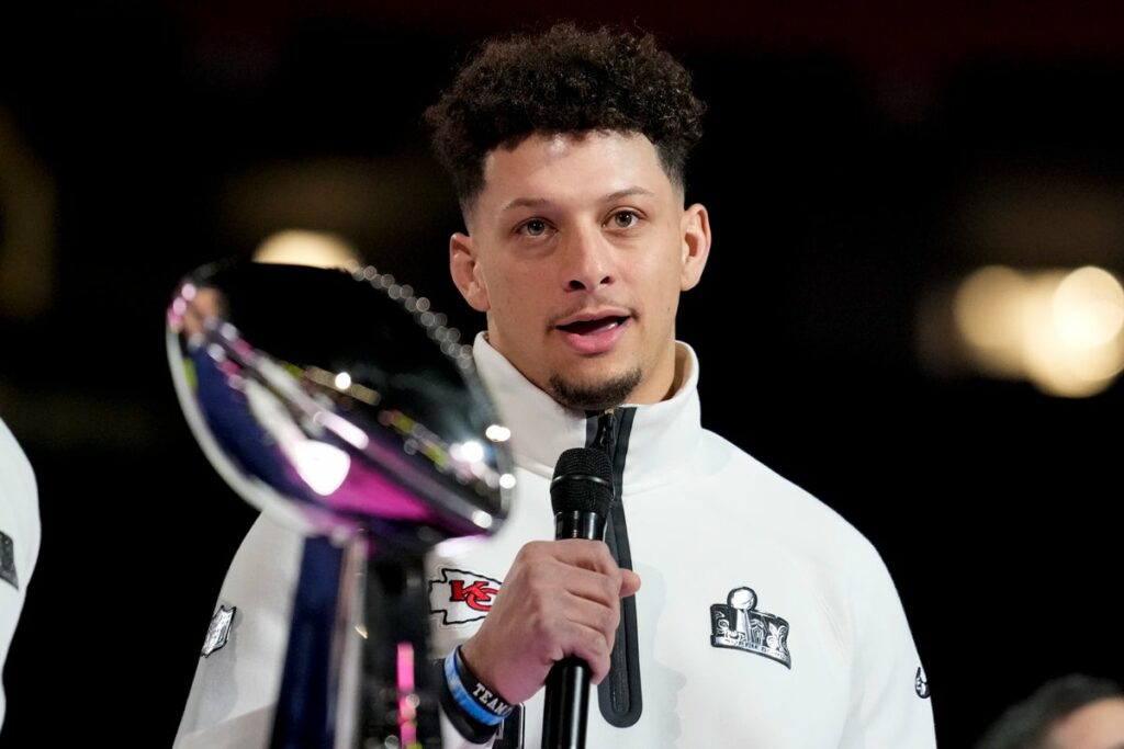 Patrick Mahomes reacts to Trump attending Super Bowl after Travis Kelce calls it ‘honor’