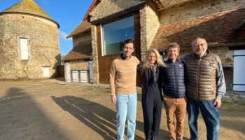 Pour « garder la ferme dans la famille », ils transforment la grange de leur grand-mère en location de luxe