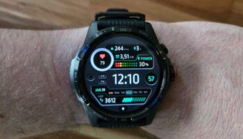 Probamos el TicWatch Atlas: el reloj inteligente de aventura definitivo