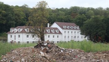 Procès du chantier clandestin au château de Chambry : « aucune règle du droit du travail n’a été respectée »