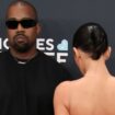 Quién es Bianca Censori, la peculiar novia de Kanye West que fue expulsada de los Grammy por ir desnuda