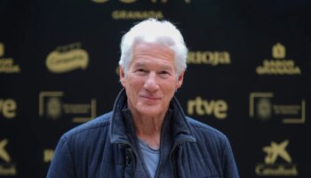 Richard Gere critica el "matrimonio oscuro" de poder y dinero con Trump: "Los billonarios están al cargo de EEUU"