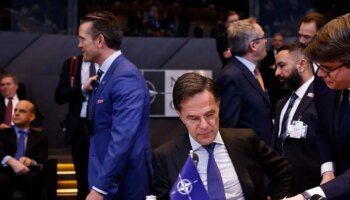 Rutte se da un plazo de "cuatro o cinco años para defendernos por nosotros mismos" y EEUU ya deja en manos de Europa la defensa ante  la "máquina de guerra rusa"