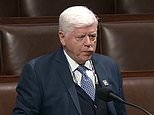 Shocking video shows 76-year-old Democratic Rep. John Larson freeze mid-speech on House floor