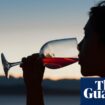 Should alcohol sold in Australia carry cancer warnings?