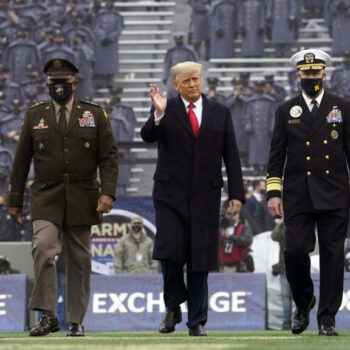 Super Bowl : "C'est une parade de la victoire pour Donald Trump"