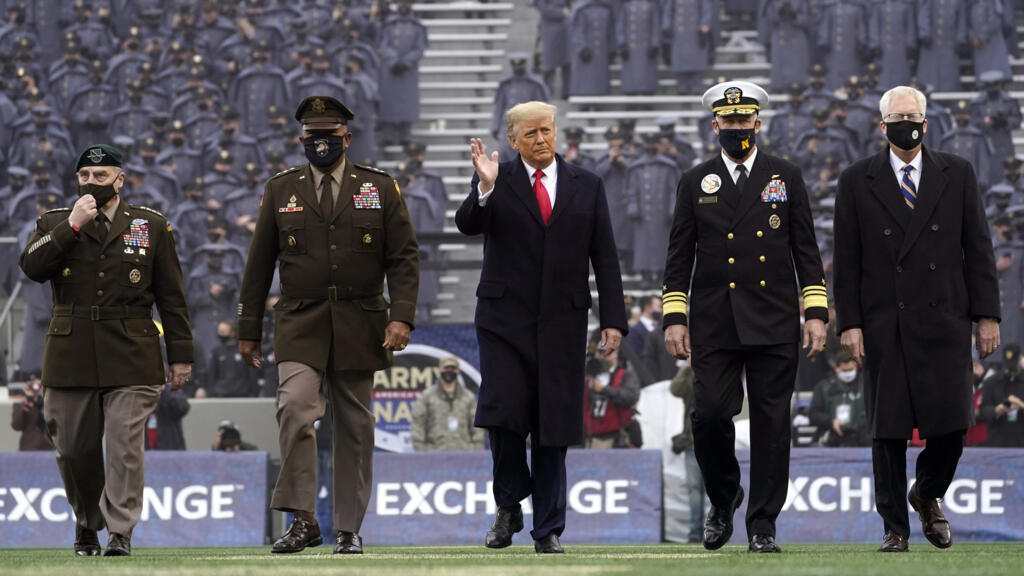 Super Bowl : "C'est une parade de la victoire pour Donald Trump"