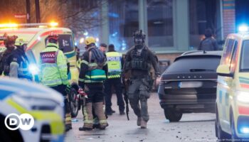 Sweden: 10 dead in school shooting, police say