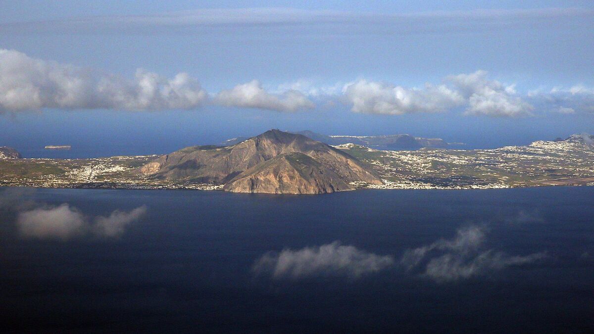 Tremblements de terre à Santorin : l’archipel grec face aux caprices d’un « essaim sismique »