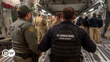 USA: First Guantanamo migrant deportation flights 'underway'