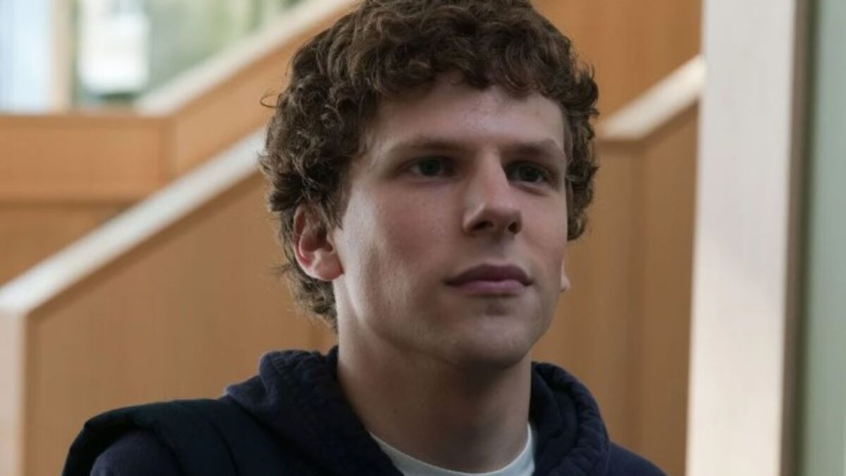 « Un obsédé du pouvoir » : Mark Zuckerberg critiqué par l’acteur qui l’a incarné dans « The Social Network »