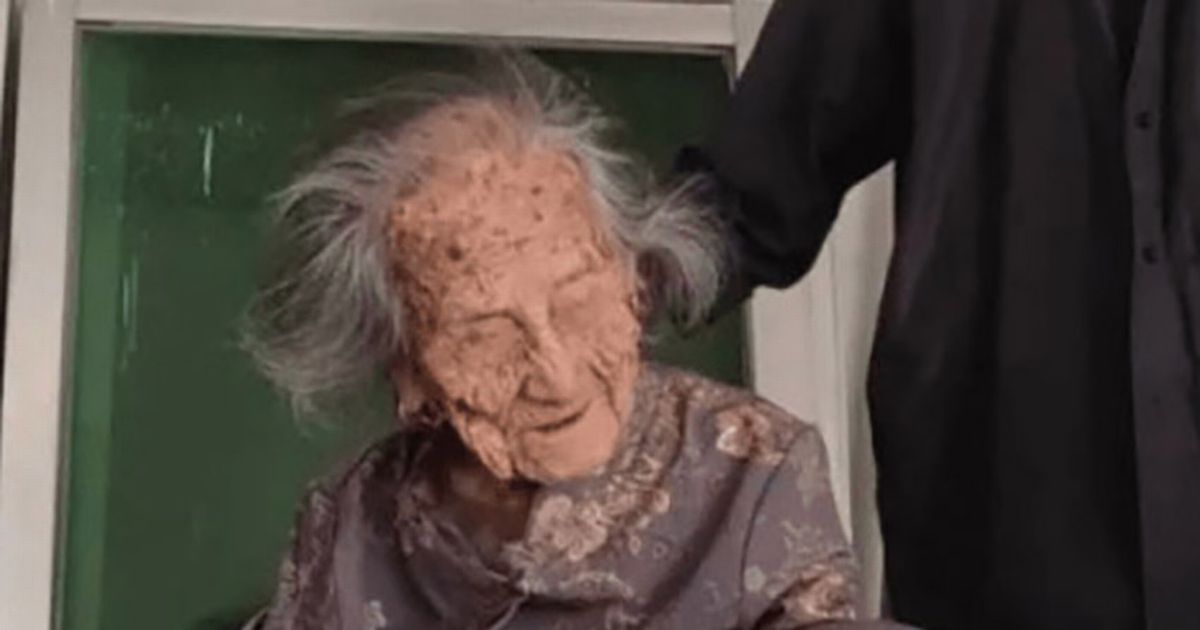 'World's oldest woman' dies aged 122 as family share secret to living a long life