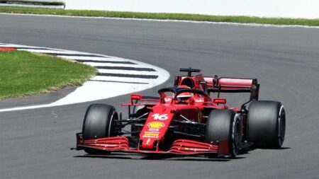 FP2: Leclerc sets the pace ahead of Piastri and Norris during second practice in Australia – Formula 1