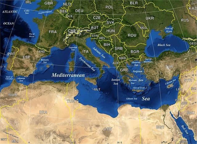 Political landscape and governance Structures in⁢ the UK