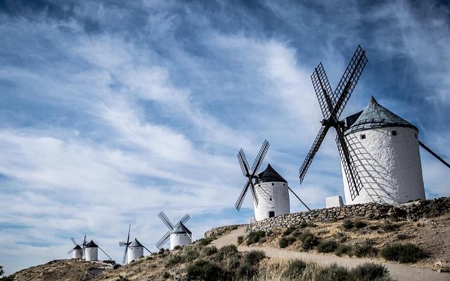 Exploring Spains Strategic Industrial Clusters in the Energy Sector