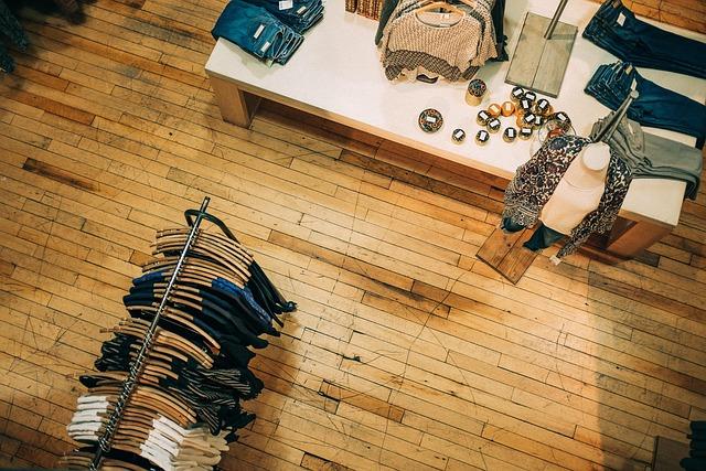 Strategies for Retailers to Navigate the Shrinking Market Landscape