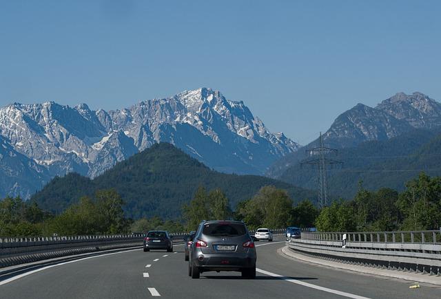 Practical Tips for Tourists: Mastering the Autobahn Experience